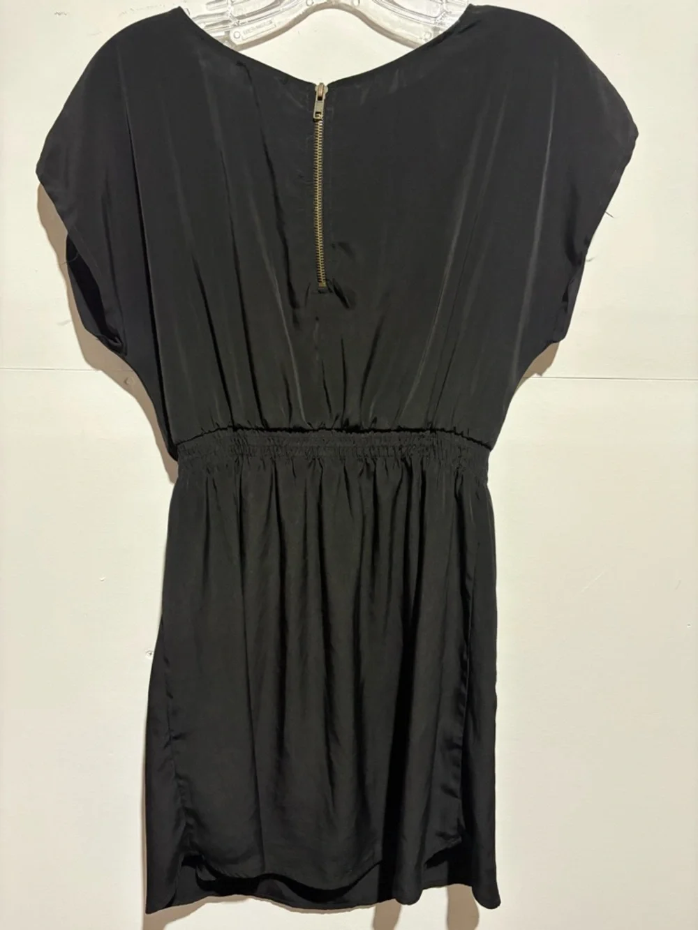 Women’s one clothing Black Short Mini Dress with Gold Zip Back and Pockets Sz M - Picture 2 of 4